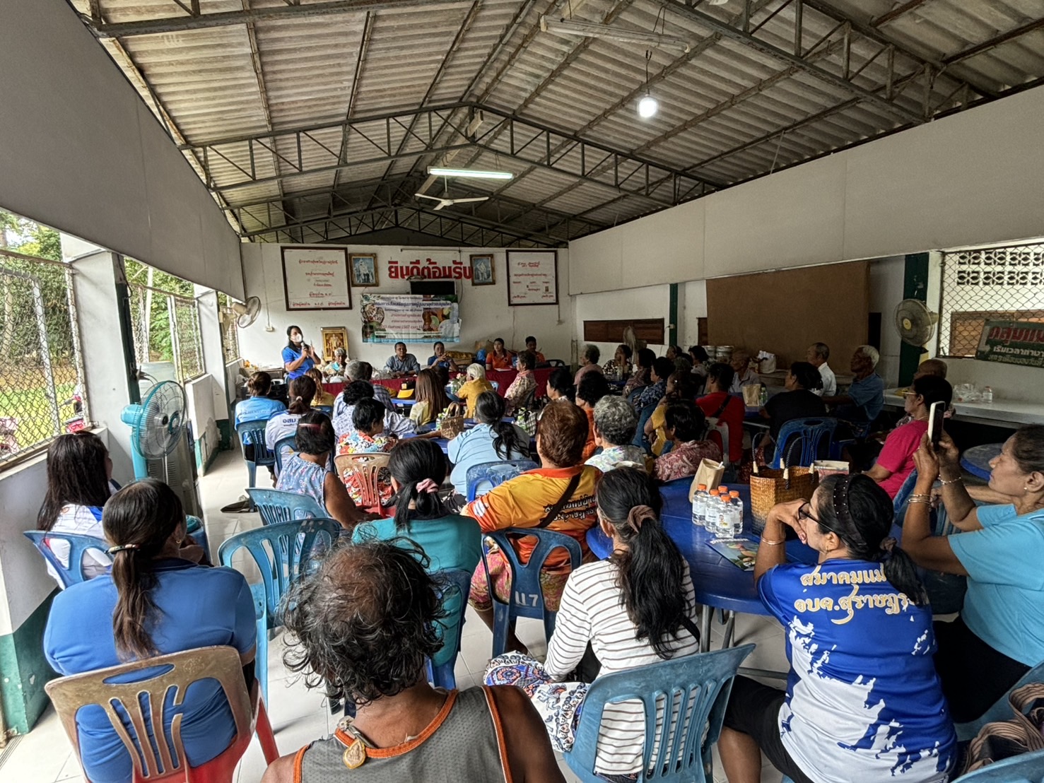 โครงการส่งเสริมสุขภาพผู้สูงอายุด้วยสมุนไพร ในชมรมผู้สูงอายุรพ.สต.ป่าร่อน ประจำปี 2567