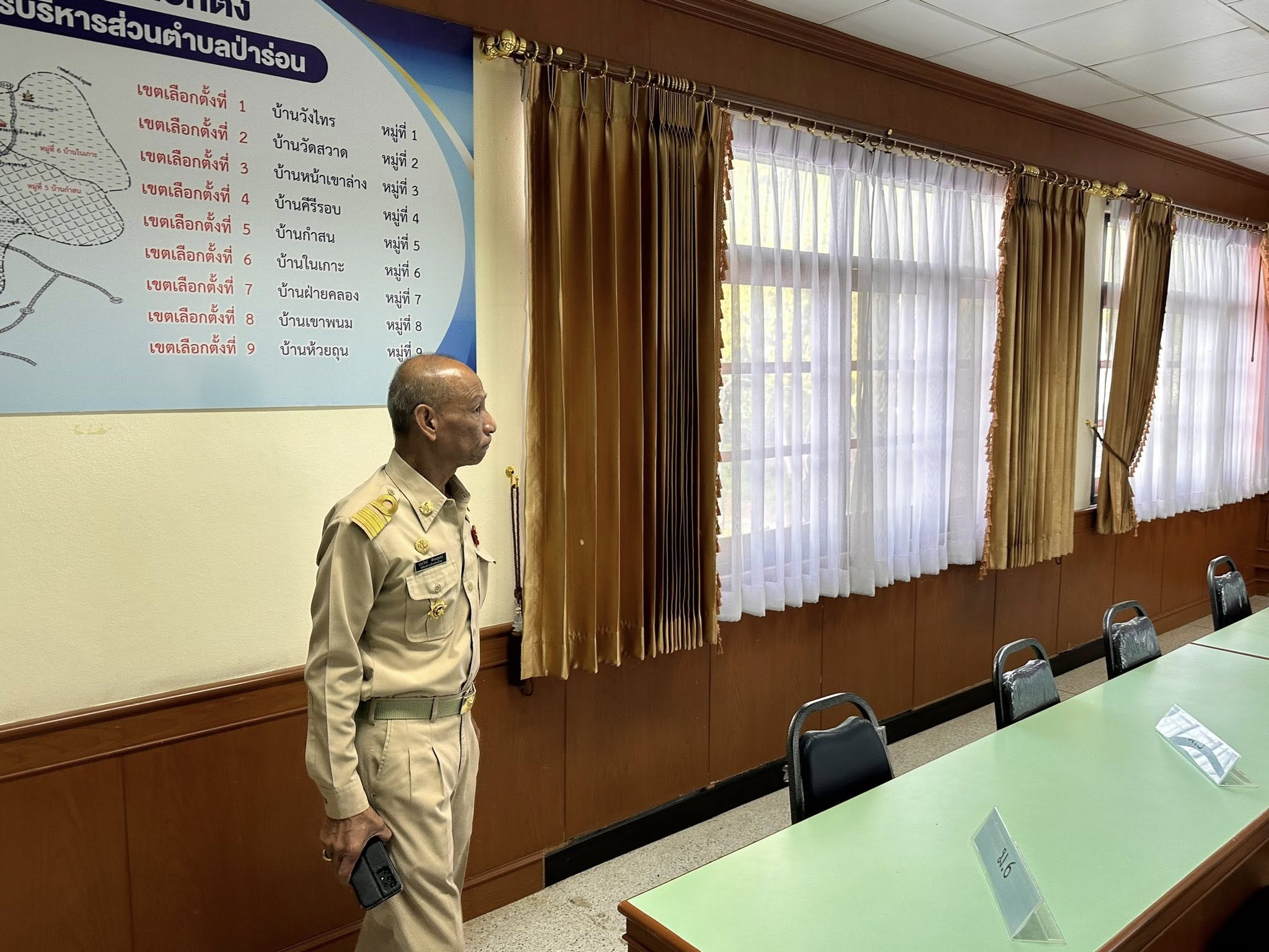 บรรยากาศการรับสมัครเลือกตั้งสมาชิกสภาองค์การบริหารส่วนตำบลป่าร่อน วันแรก ช่วงเช้า